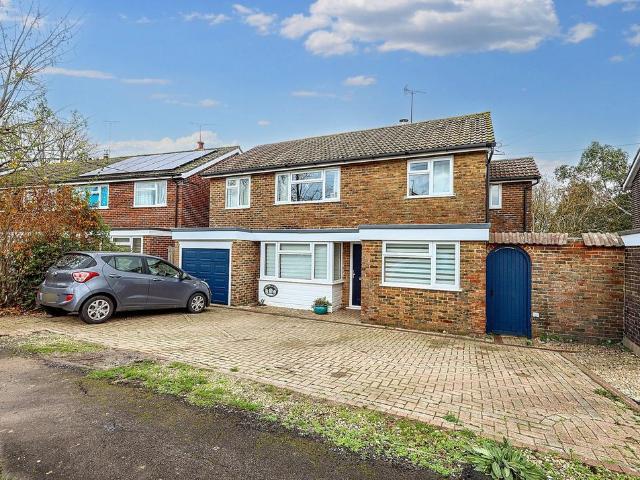 House for sale in Plumpton Green, Iford