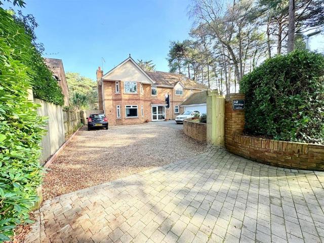 House for sale in Broadstone, Poole