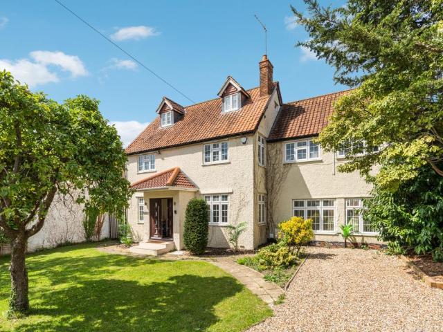 House for sale in Wexham, George Green