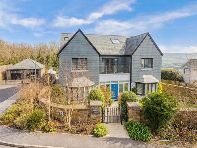 House for sale in Strode, Devon