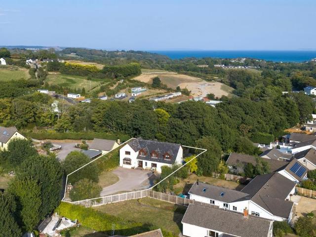 House for sale in East Williamston, Pentlepoir