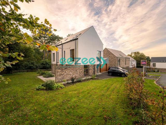 House for sale in Holywood