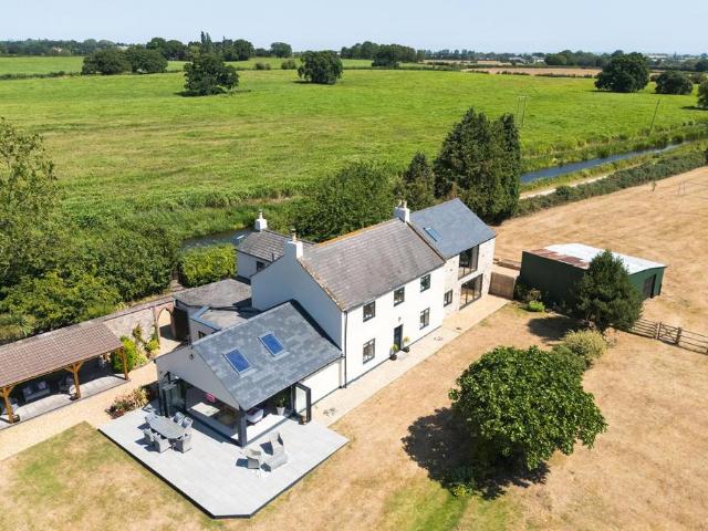 House for sale in Ham, Thurloxton