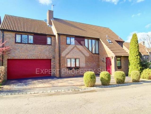 House for sale in Great Linford, Milton Keynes