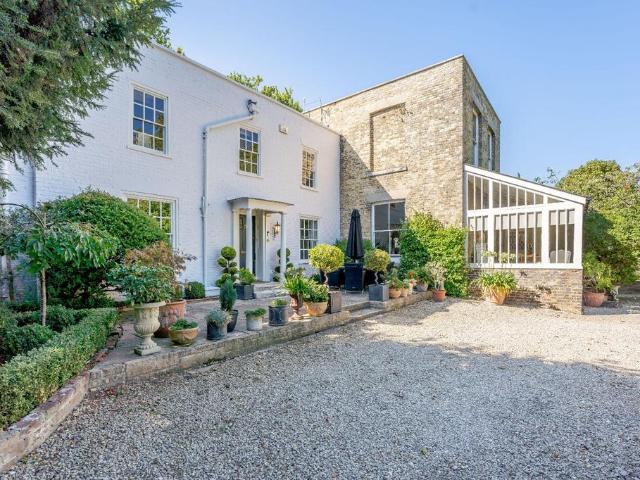 House for sale in Ash, Kent