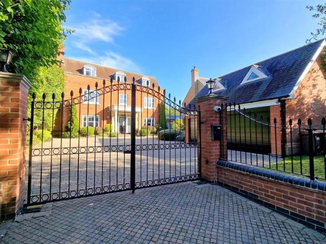 House for sale in Chelmsford, Isle Of Man