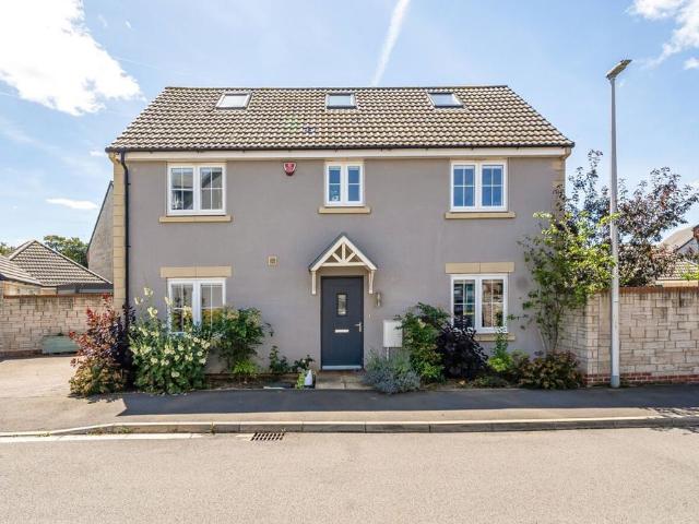 House for sale in Backwell, North Somerset