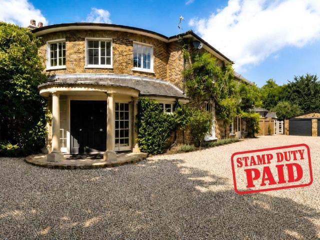 House for sale in Bayford, Colliers End