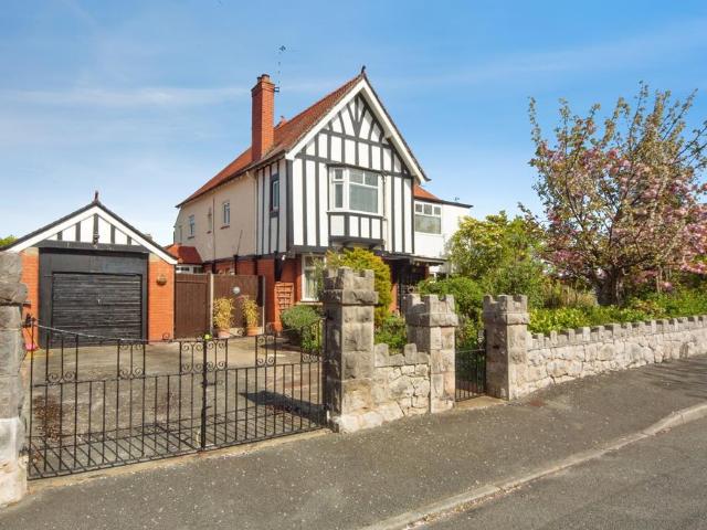 House for sale in Colwyn Bay, Wales
