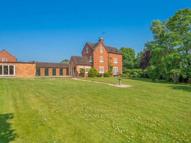 House for sale in Beamhurst, Staffordshire