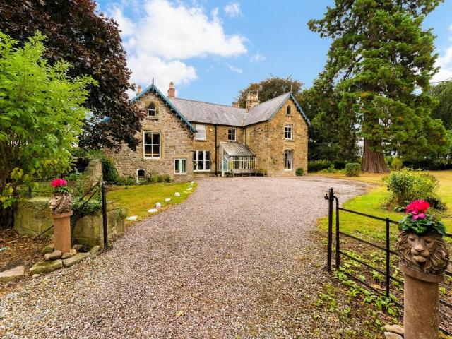 House for sale in Hope, Caergwrle