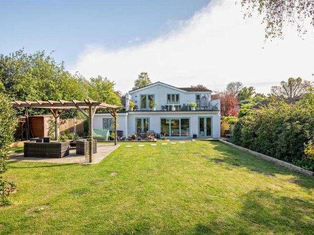 House for sale in Midway, Kent