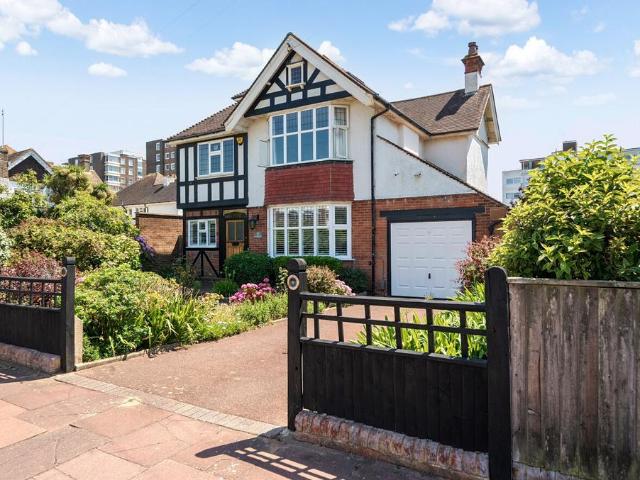 House for sale in West Worthing, Worthing
