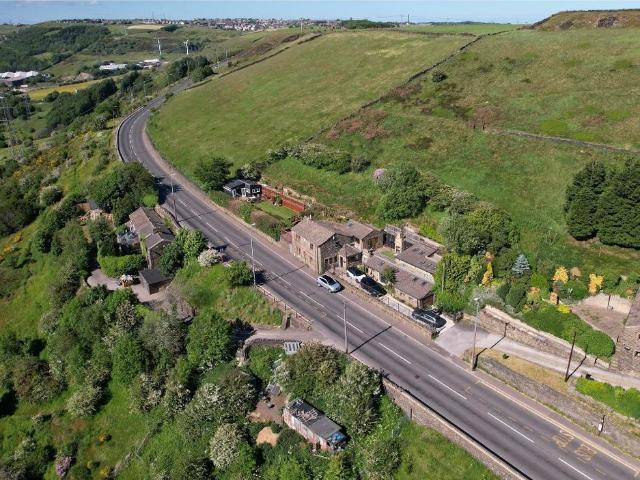 House for sale in Ovenden, Halifax