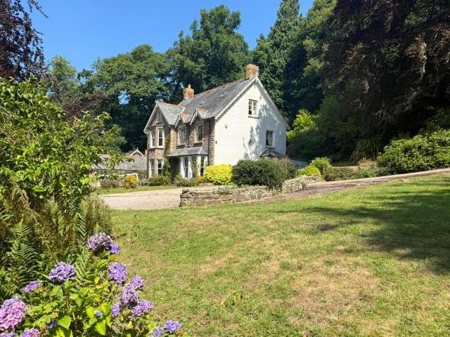 House for sale in Hewelsfield and Brockweir, Bromsberrow Heath