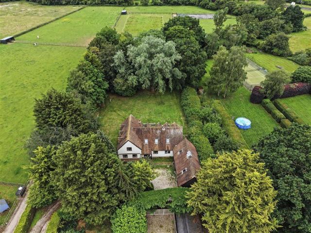 House for sale in Widdington, Duton Hill