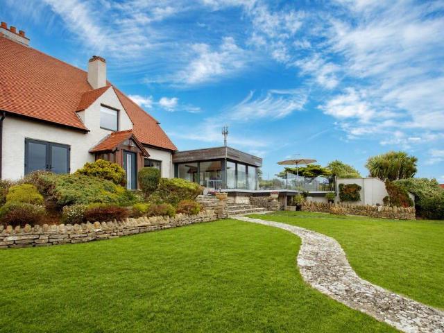 House for sale in Burton Bradstock, East Dorset