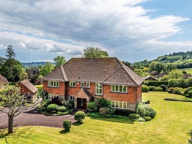 House for sale in Pachesham Park, Isle Of Man