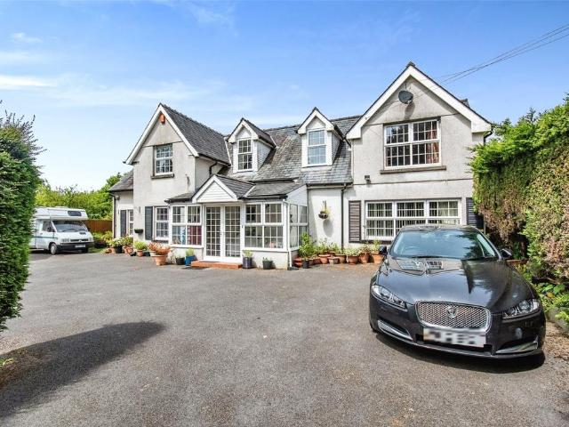 House for sale in Llangynnwr, Carmarthen