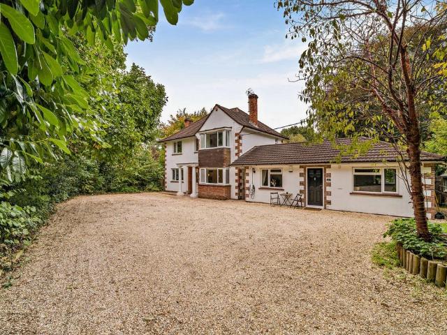 House for sale in Winscombe and Sandford, Rowberrow