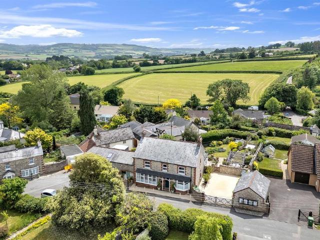 House for sale in Budlake, Devon
