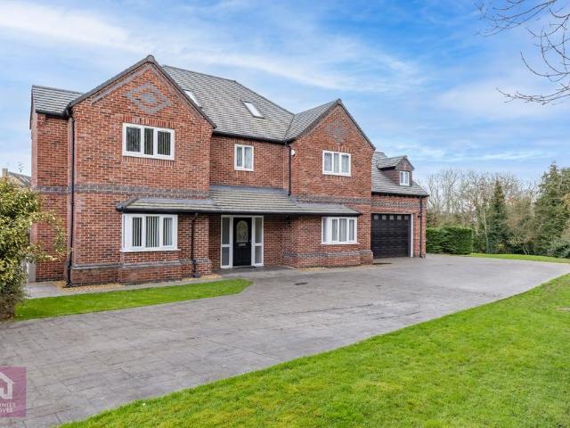 House for sale in Connah's Quay, Wales