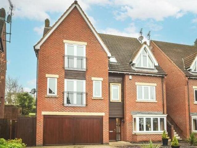 House for sale in East Midlands