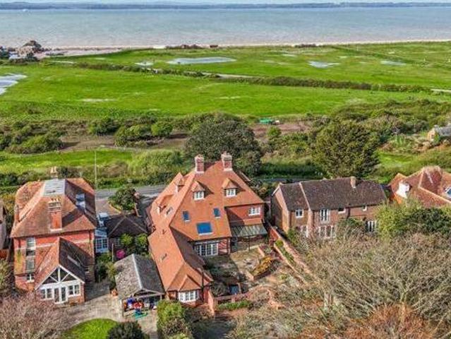 House for sale in Clayhall, Gosport