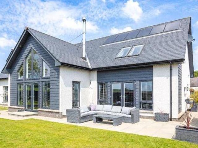 House for sale in Arbroath, Scotland