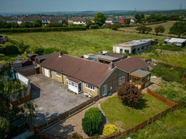 House for sale in Darfield, South Yorkshire