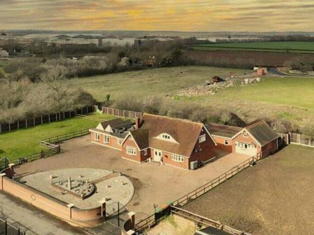 House for sale in Wickford, Basildon