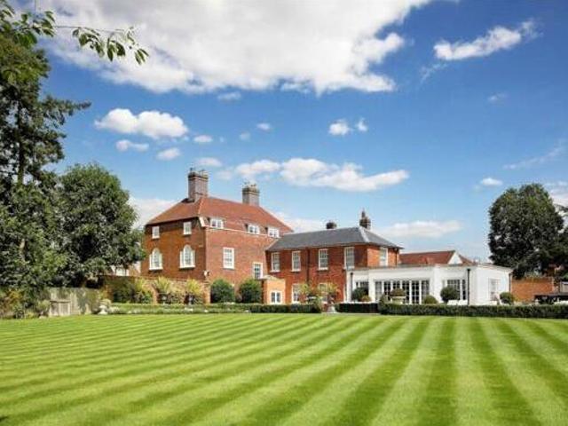 House for sale in Beaconsfield, Berghers Hill