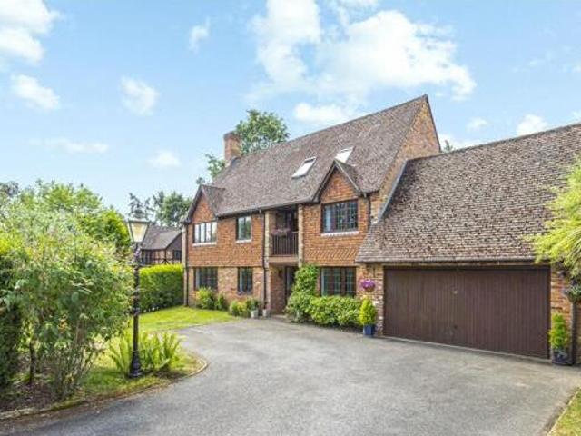 House for sale in Beaconsfield and Chepping Wye Community Board, Beaconsfield