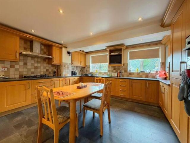 Farm for sale in Leicester Forest East, Blaby