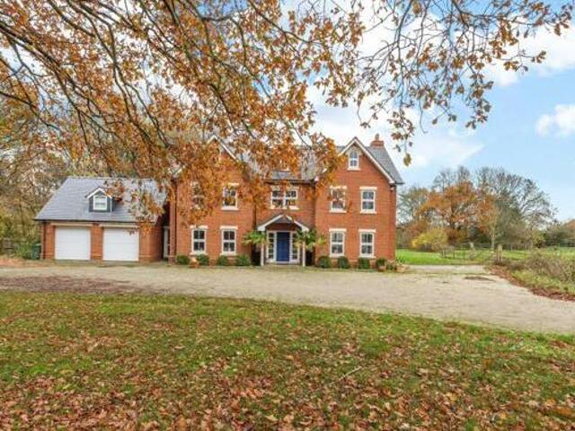 House for sale in Pouchen End, Hertfordshire