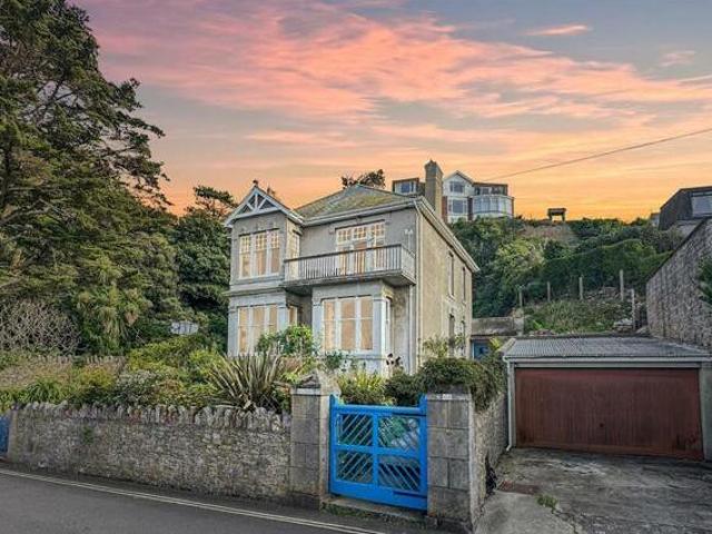 House for sale in Brixham
