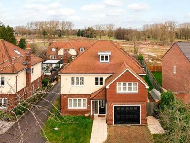 House for sale in Bedford