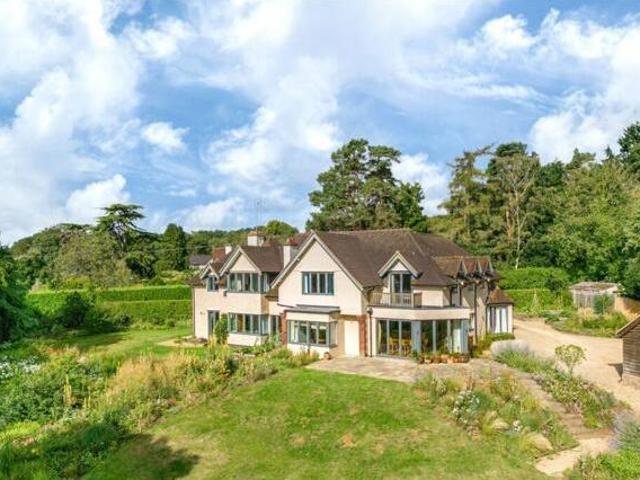 House for sale in The Slade, Oxfordshire