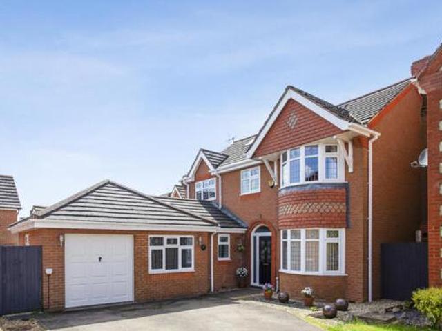 House for sale in Radstone Fields, Brackley