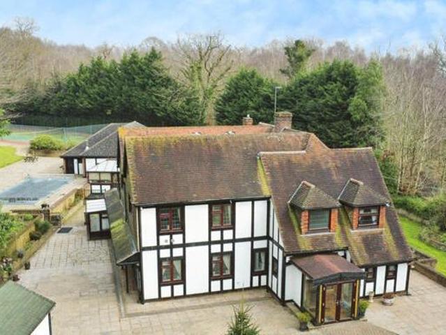 House for sale in Navestock Side, Essex