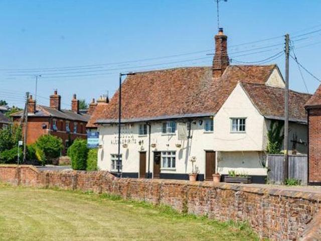 House for sale in Lyons, Greater London