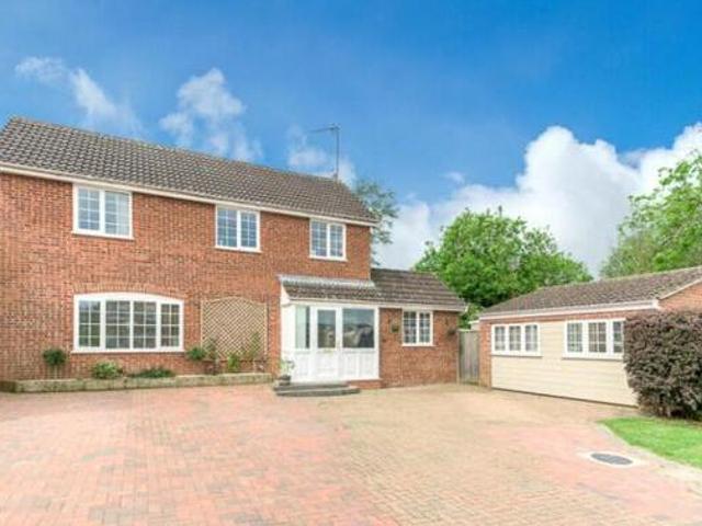 House for sale in Buckingham, Buckinghamshire