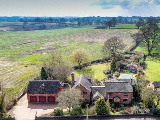House for sale in Lyons, Greater London