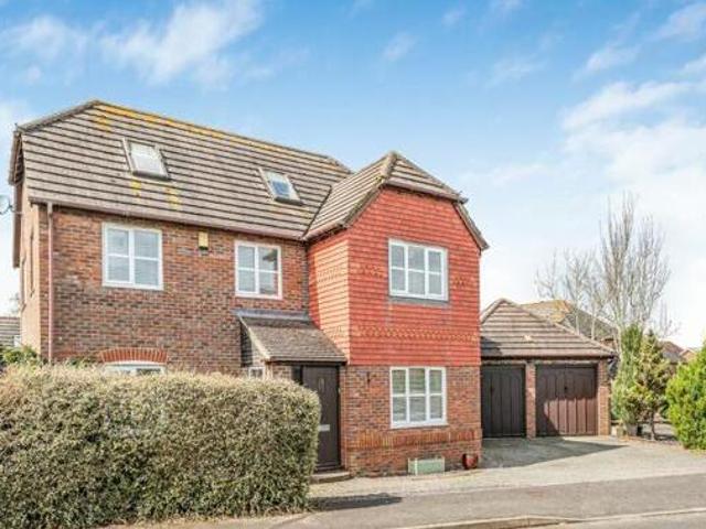 House for sale in Goddards' Green, Perryfields