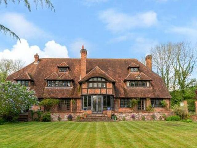 House for sale in Reading
