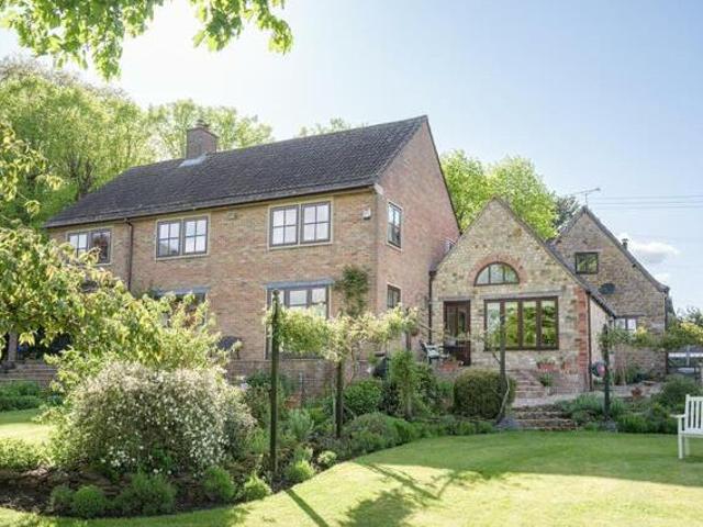 House for sale in Calne