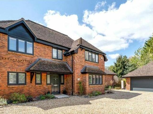 House for sale in Heatherside, Heol-las
