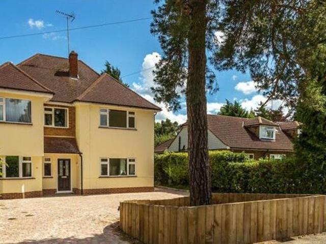 House for sale in Hillview, Surrey