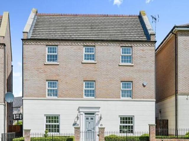 House for sale in East Midlands