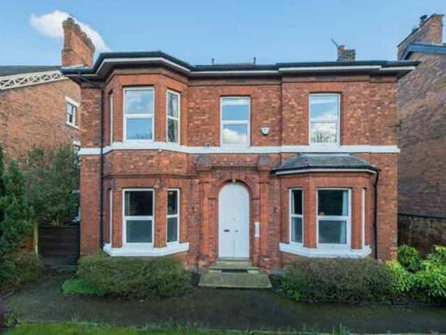 House for sale in Leftwich, Cheshire